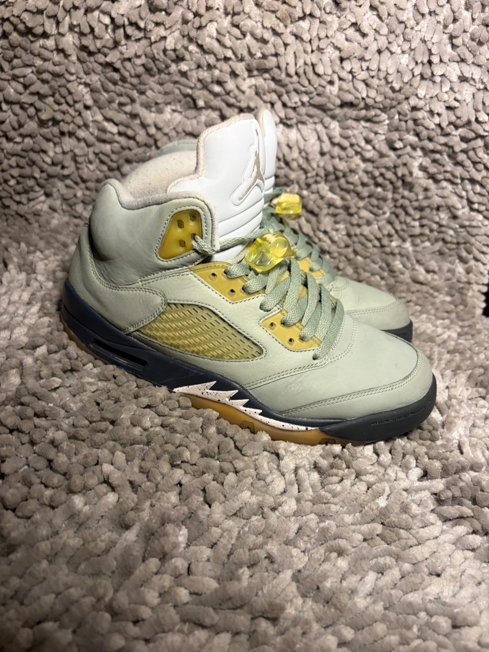 Jordan men High-Top Sneakers in Mint Green and Yellow